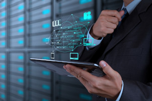 Small vs. Big Cloud Providers: 4 Components to Making Strides in the Market
